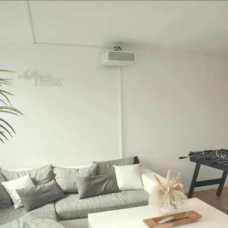 3 Schlafzimmer I Balkon I Tischkicker Fuer 5 Personen Nahe Uni & Center Apartment Ulm